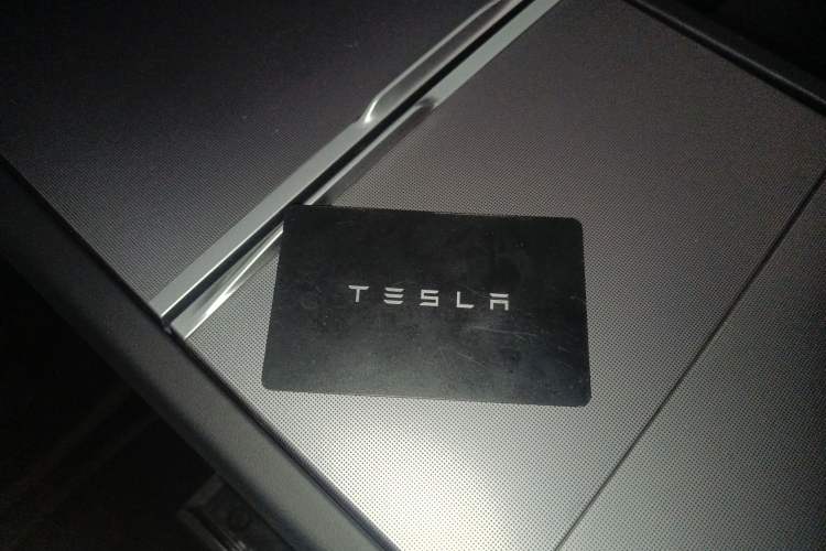 Used Tesla Model 3 2023 Rear-Wheel-Drive Version