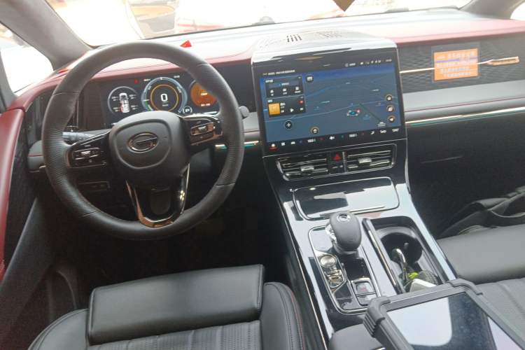 Used GAC Trumpchi M8 2024 Zongshi Series Dual-Motor Supreme Edition
