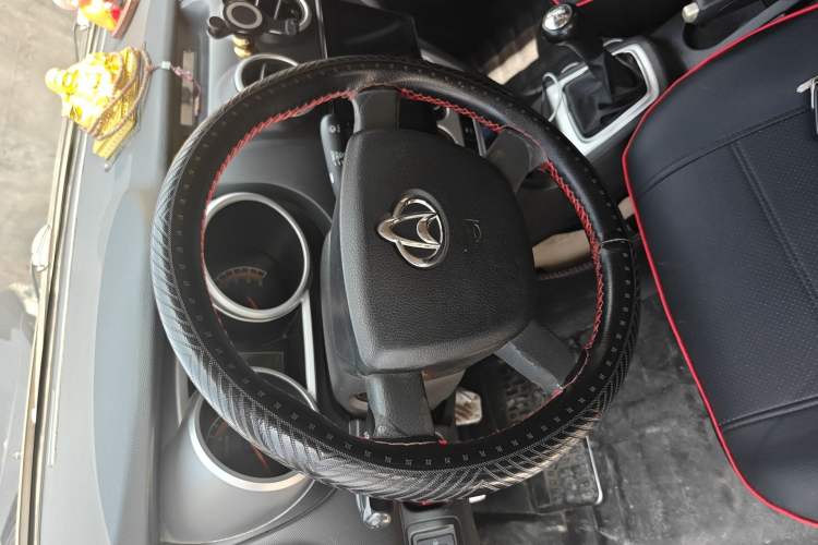 Used CHANGAN KAICHENG Ounuo S 2017 1.5L Base Version
