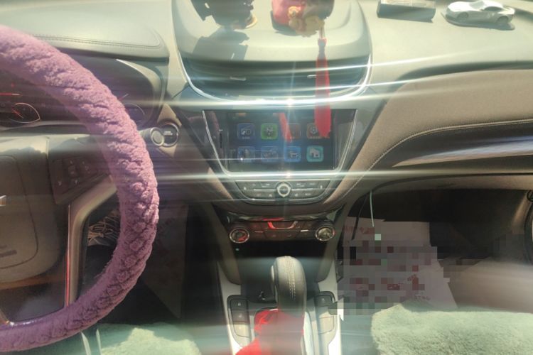 Used Chevrolet Malibu 2016 2.0L Automatic Luxury Edition Audio And AC Panel