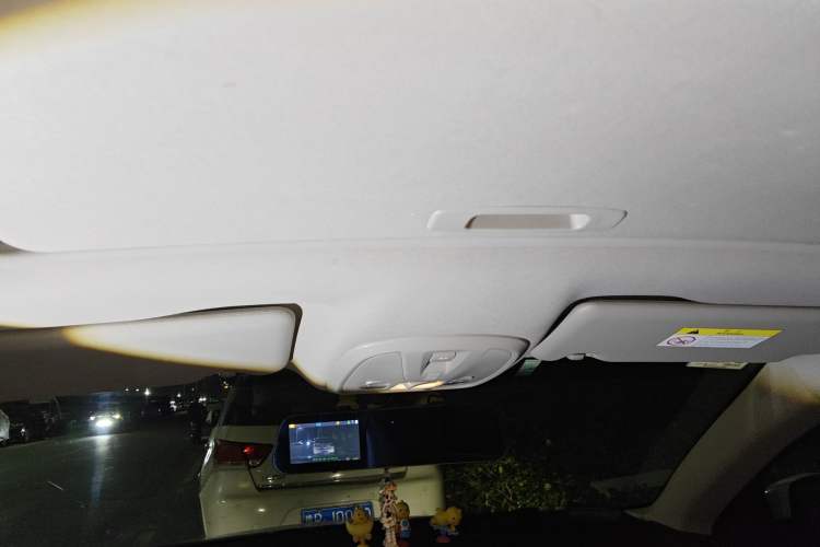 Used Peugeot 408 2014 1.8L Automatic Luxury Edition Headliner