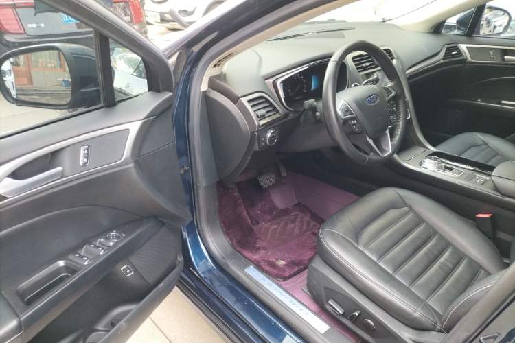 Used Ford Mondeo New Energy 2018 2.0 PHEV Zhihao Trim