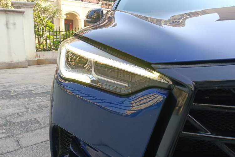 Used Infiniti QX50 2018 2.0T Two-Wheel Drive Fashion Edition
