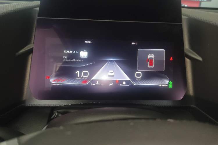 Used Haval DARGO 2021 1.5T DCT Two-Wheel Drive Border Collie - Wangcai Edition Instrument Cluster