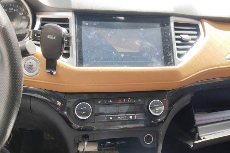 Used Haval H6 Coupe 2020 Smart Connect Version 1.5T Automatic Two-Wheel Drive Elite Model
