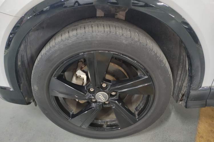 Used Audi Q2L 2020 35 TFSI Fashion Dynamic Model