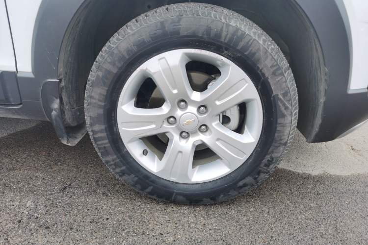 Used Chevrolet Captiva 2017 2.4L Two-Wheel Drive Urban Version 7 Seats
