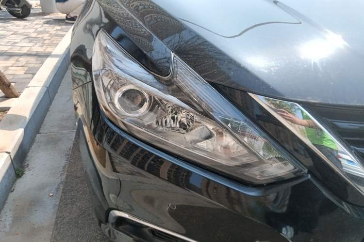 Used Nissan Teana 2016 2.0L XL-Upper Smart Edition Right Front Headlight