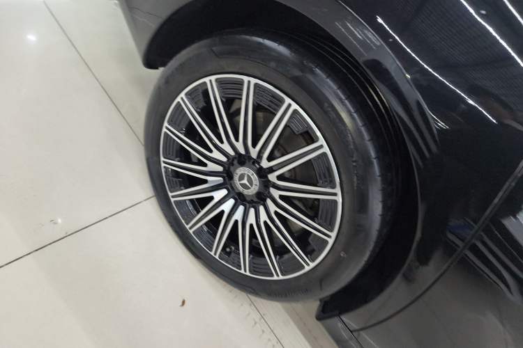 Used Mercedes-Benz E-Class 2024 E 300 L Luxury Model
