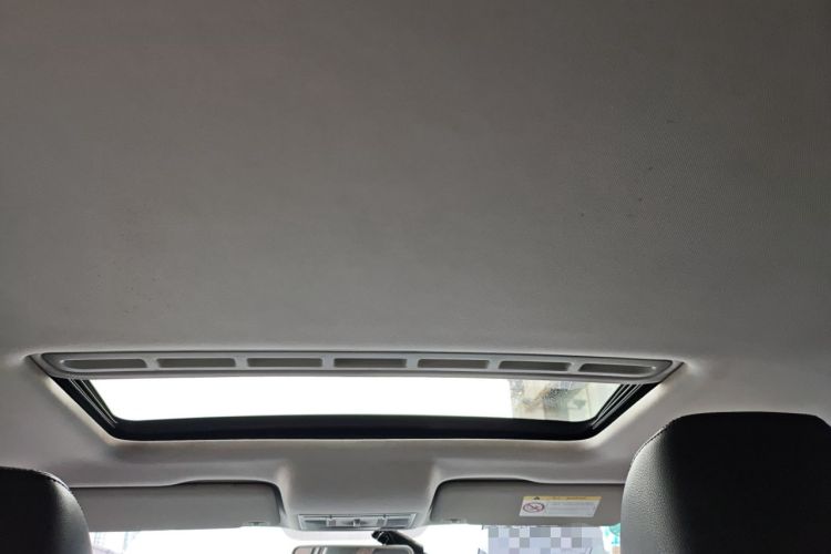 Used Volkswagen Santana 2015 1.6L Automatic Comfort Edition
