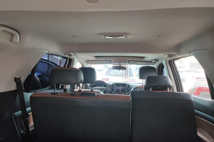 Used CHANGAN OSHAN CX70 2016 1.6L Manual Luxury Model Headliner