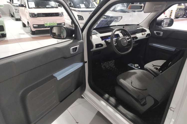 Used Geely Auto Panda 2023 Panda Mini 200km Endurance Bear