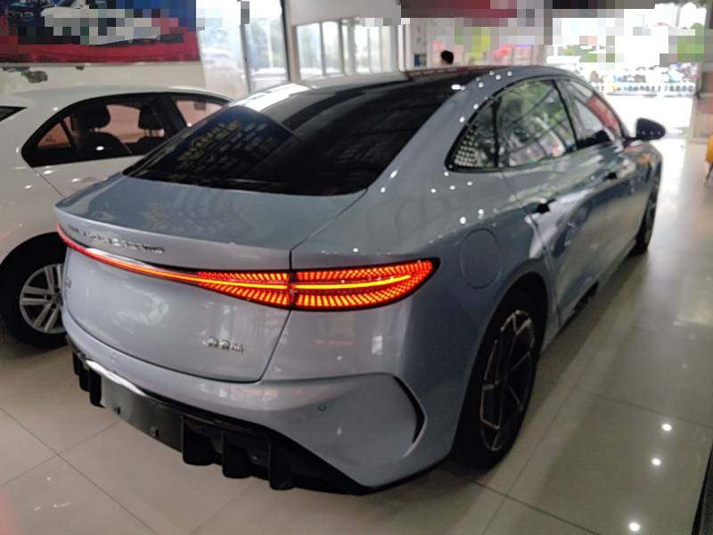 Used BYD Seal 2022 700 km Long-Range Rear-Wheel-Drive Version — 6