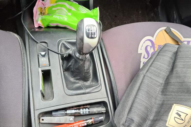 Used Bestune X80 2013 2.0L manual luxury version