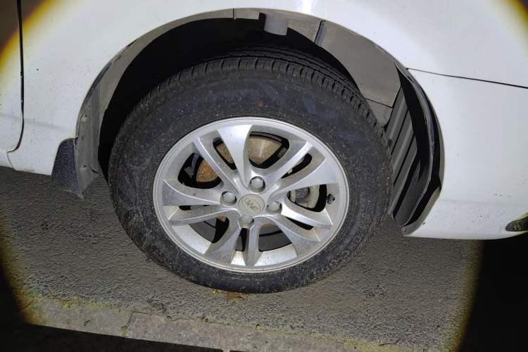 Used BYD F3 2015 Energy-Saving Edition 1.5L Manual Luxury Model