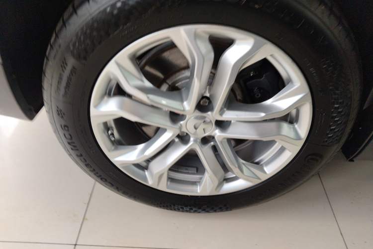 Used Nio ES8 2018 355 km Base Version 7-Seater Edition