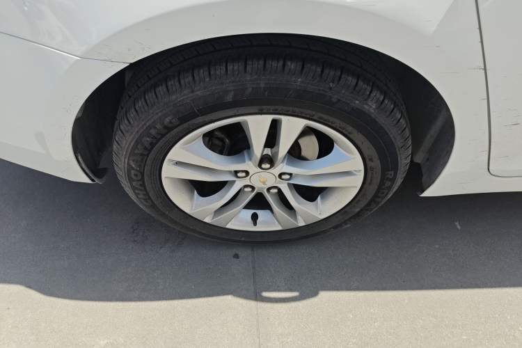 Used Chevrolet Cruze 2015 1.5L Classic SE AT
