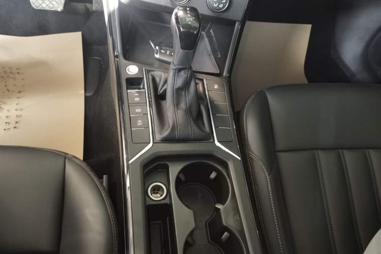 Used Volkswagen Passat 2019 280TSI Business Edition China VI
