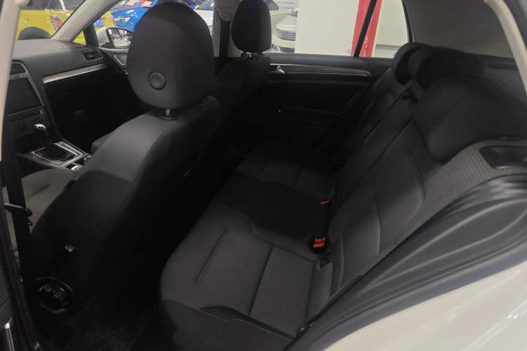 Used Volkswagen Golf 2016 1.6L Automatic Comfort Model