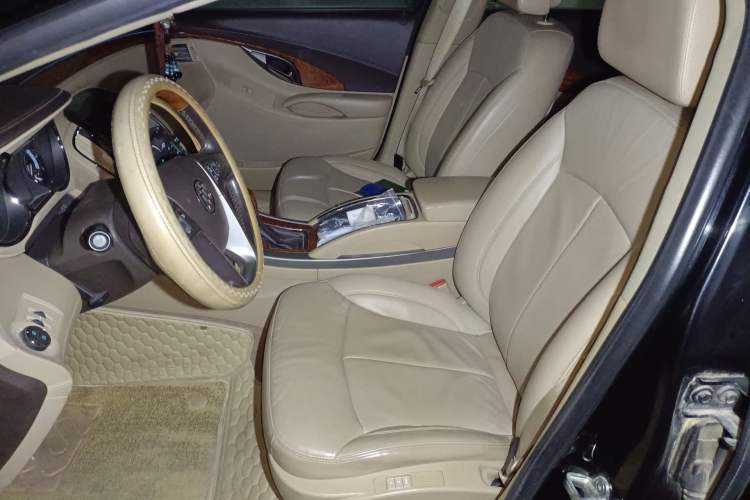 Used Buick LaCrosse 2012 2.4L SIDI Luxury Edition