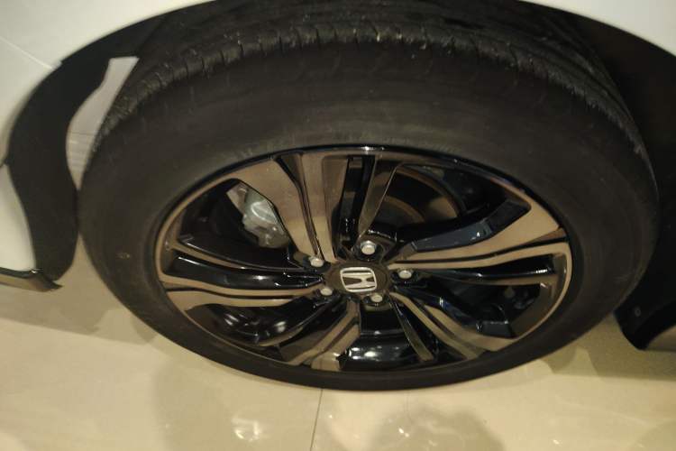 Used Honda Civic 2021 HATCHBACK 220TURBO CVT Dynamic Control
