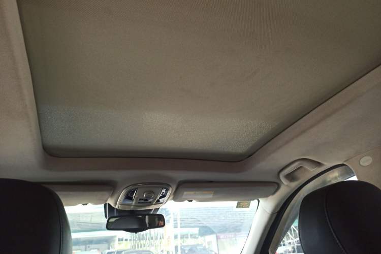 Used Haval H8 2017 2.0T Gasoline 4x4 Smart Enjoyment Version
