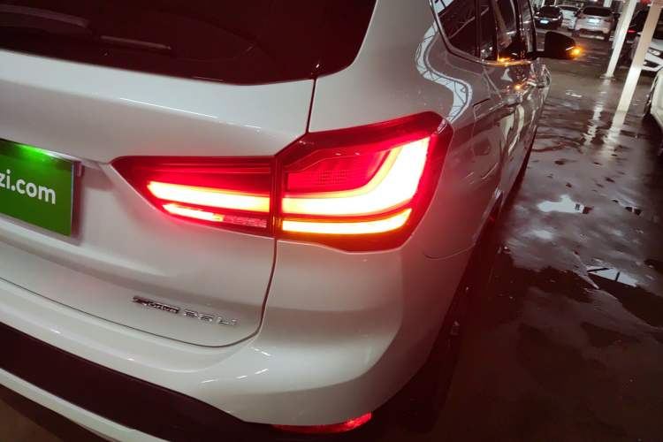 Used BMW X1 2021 Restyled sDrive25Li Leading Edition
