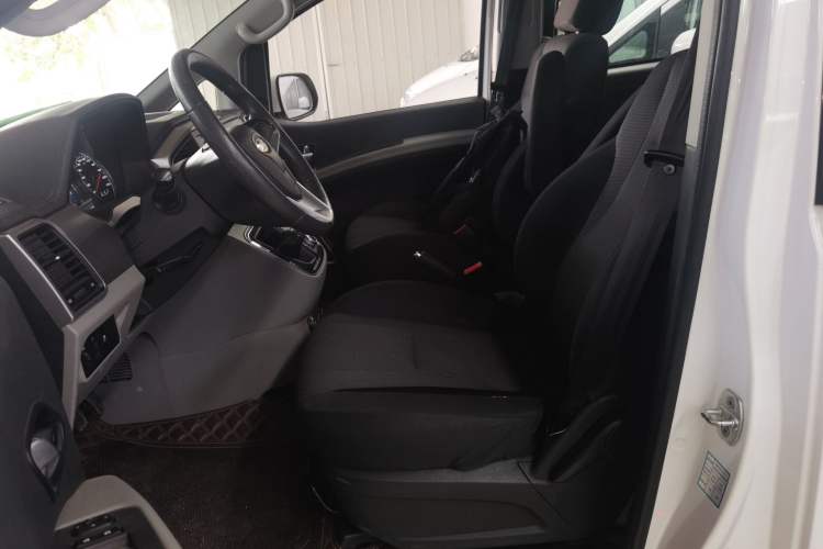 Used JAC Refine M4 2018 1.5T Manual Hybrid Comfort Model
