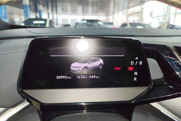 Used Volkswagen ID.4 CROZZ 2022 Standard Range PURE Edition Instrument Cluster