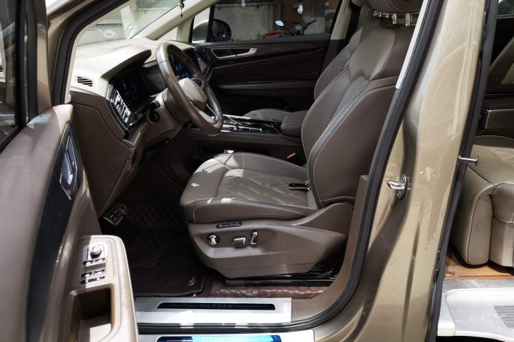 Used Volkswagen Viloran 2022 380TSI Flagship Edition Left Front Seat