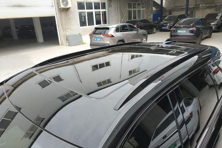 Used Cadillac XT5 2025 2.0T Luxury Version Roof