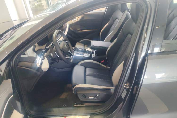 Used Audi A5L 2026 2.0T Sport Left Front Seat