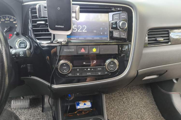 Used Mitsubishi Outlander 2016 2.4L 4x4 Elite Edition 5 Seats