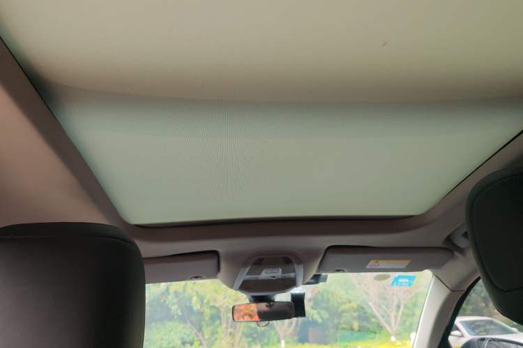 Used Citroen C5 AIRCROSS 2017 380THP Fashion Edition Headliner