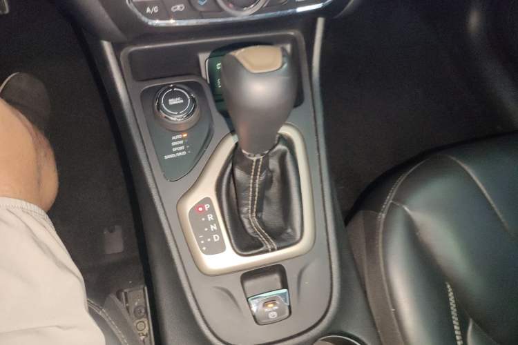 Used Jeep Cherokee 2017 2.4L Professional Edition