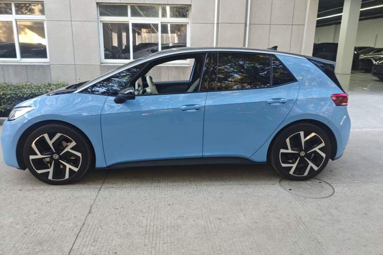 Used Volkswagen ID.3 2025 Smart Edition Ultra-Intelligent Oxygen Version