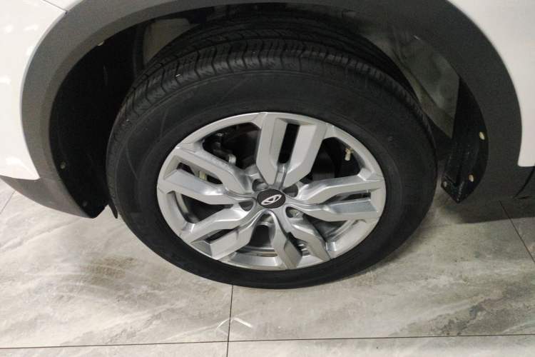 Used Chery Tiggo 5x 2019 HERO 1.5L CVT Fashion Edition Exterior 4