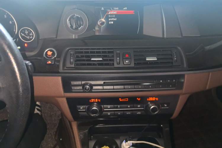 Used BMW 5 Series 2014 525Li Leading Model