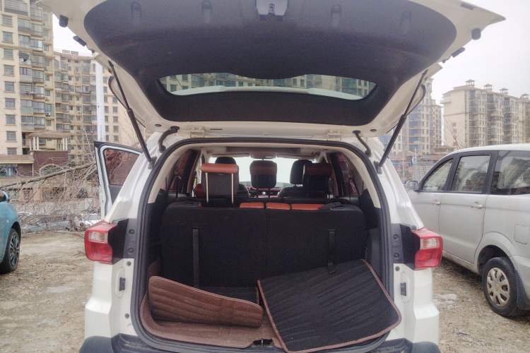 Used HYOSOW S3 2016 S3L 1.5L Manual Prestige Edition