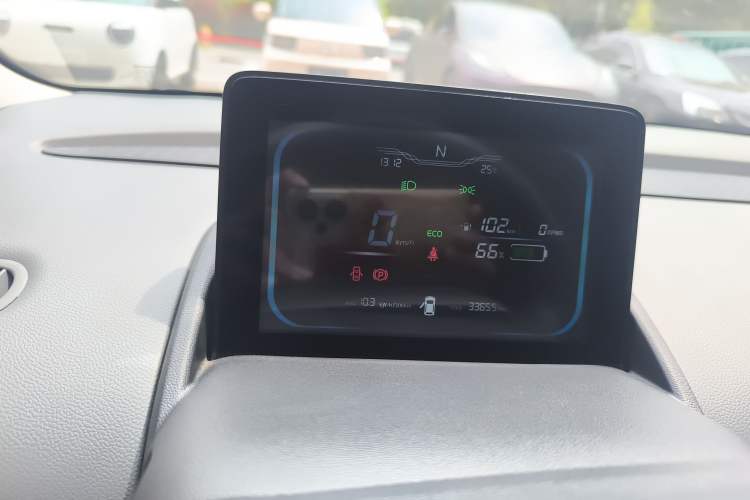 Used CHANGAN NEVO Lumin 2022 155 km – Refreshingly Sweet Edition Instrument Cluster