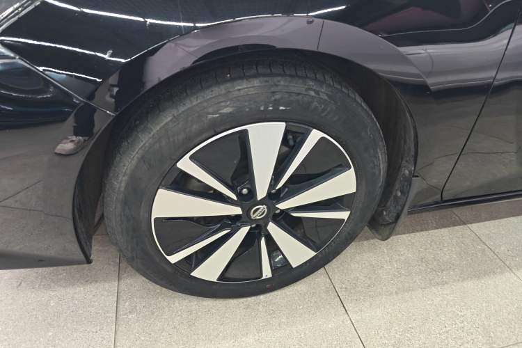 Used Nissan Teana 2021 2.0L XL Comfort Edition Left Front Wheel Hub