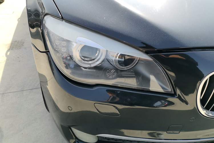 Used BMW 7 Series 2011 730Li Elegant Model Right Front Headlight