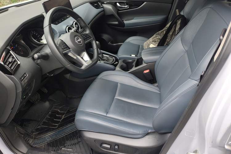 Used Nissan Qashqai 2025 Honor 2.0L CVT XV+ Leading Edition Left Front Seat