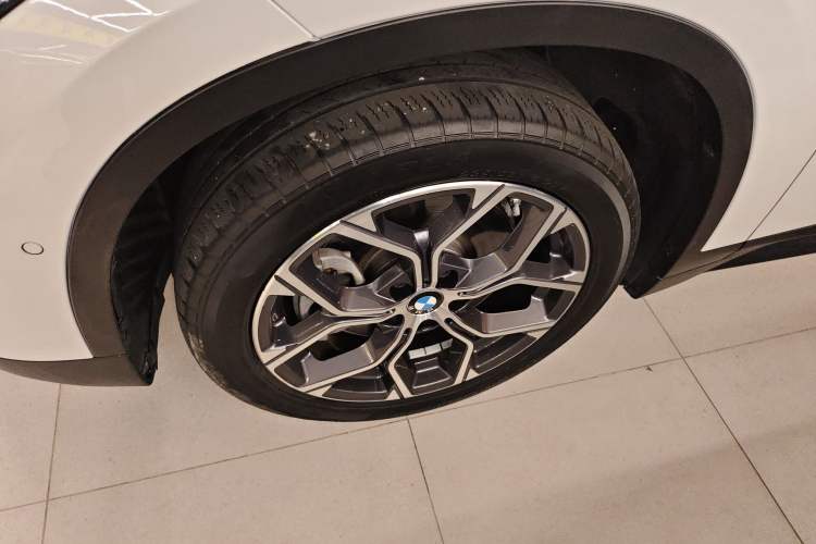 Used BMW X1 2020 sDrive25Li Leading Model Left Front Wheel Hub