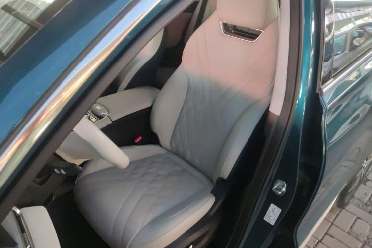 Used Chery Tiggo 7 PLUS New Energy 2023 1.5T Zhiyuan Trim