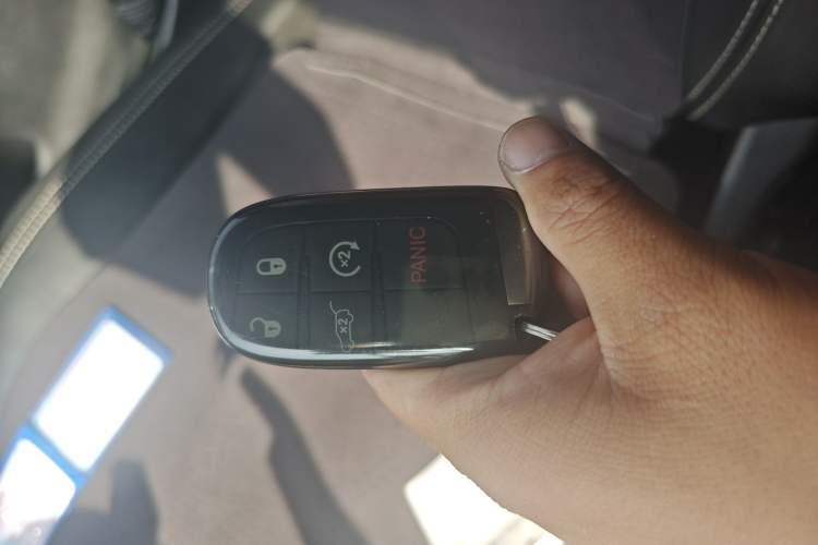 Used Jeep Grand Cherokee 2014 3.6L Elite Navigation Edition