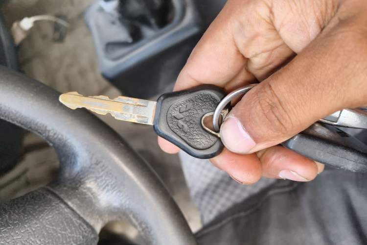 Used Wuling Zhiguang 2015 1.2L Practical LS-I Model Vehicle Key