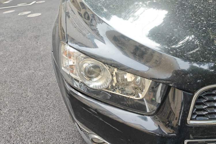 Used Chevrolet Captiva 2014 2.4L 4x4 Flagship Edition 7 Seats
