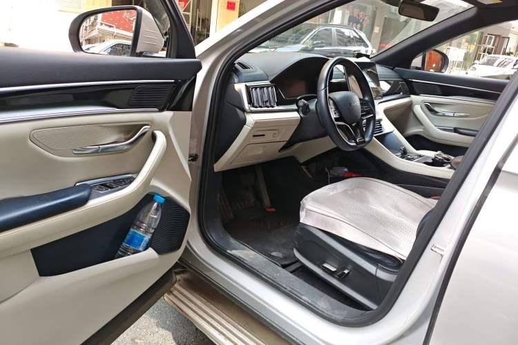 Used BYD Song PLUS New Energy 2024 HONOR Edition DM-i 110km Flagship Model
