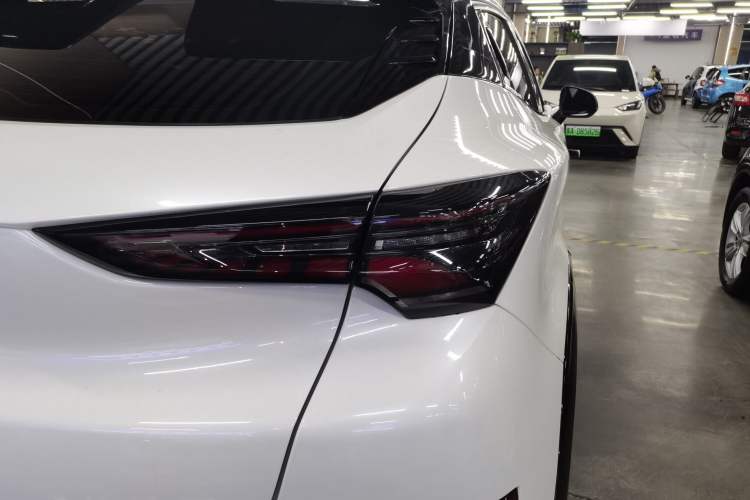 Used Changan UNI-T 2022 1.5T Prestige Version
